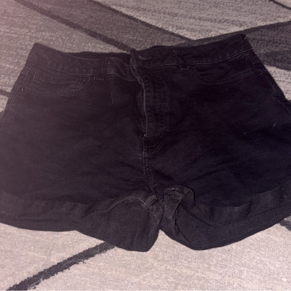 Forever 21 Black High-Rise Denim Shorts
